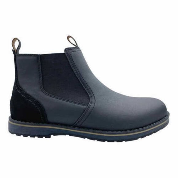 Izod Men\'s Lucas Pull-On Chukka Boots in black main image 9